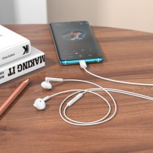 Audífonos Hoco M95 Tipo C – Sonido Premium y Diseño Ergonómico