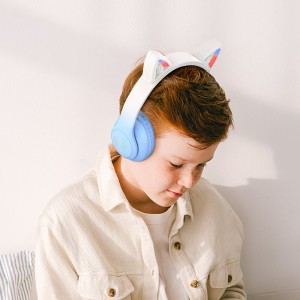 Hoco W42 Cat Bluetooth Headphones with LED Lights – Purple, Pink, and Blue